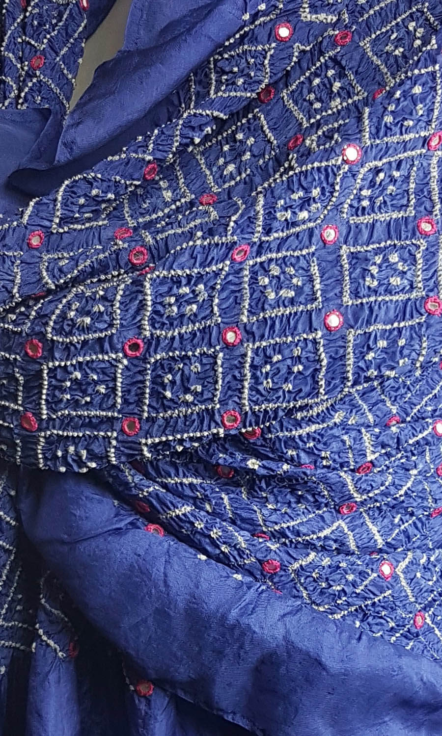  Mirror Blue - großer Tie Dye Schal  aus reiner Seide