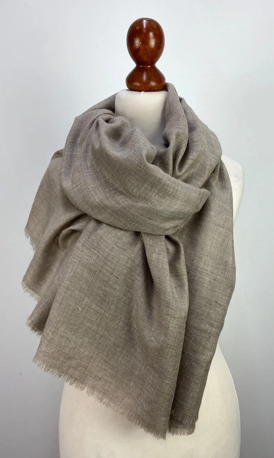 Mohini - großer handgewebter Schal aus Pashminawolle 