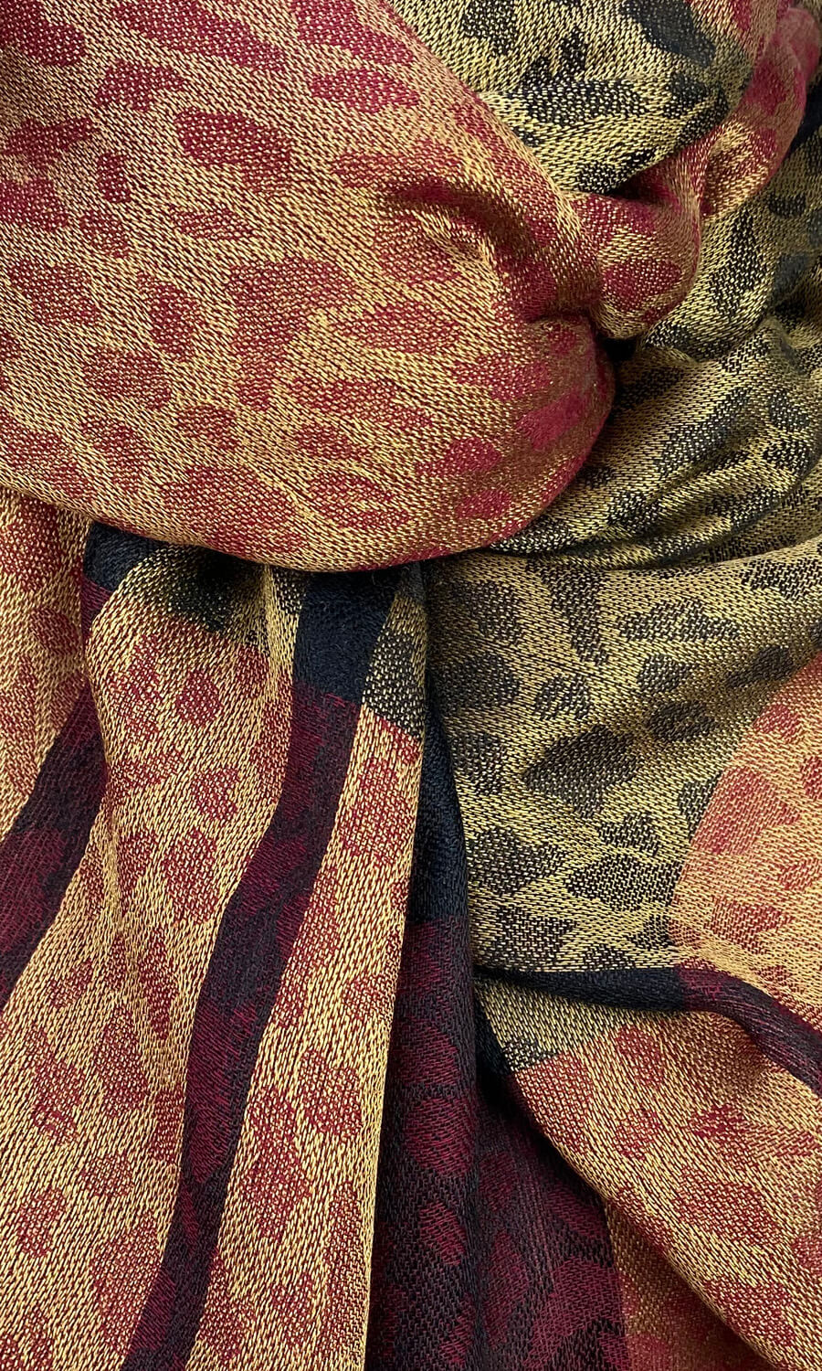Mohini -eleganter großer Schal aus Kaschmir und Seide 