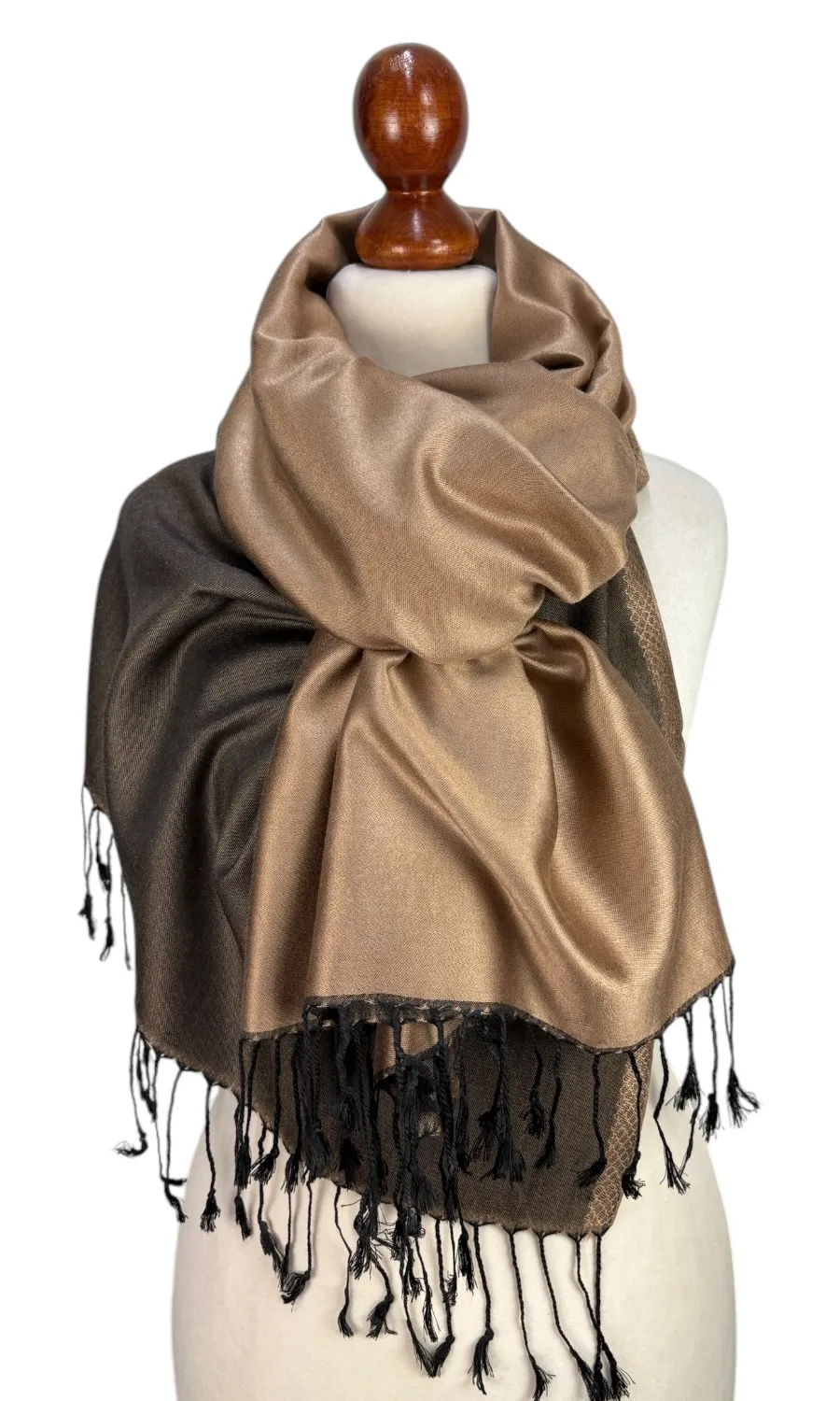 Mohini - großer zweifarbiger Schal aus reiner Seide