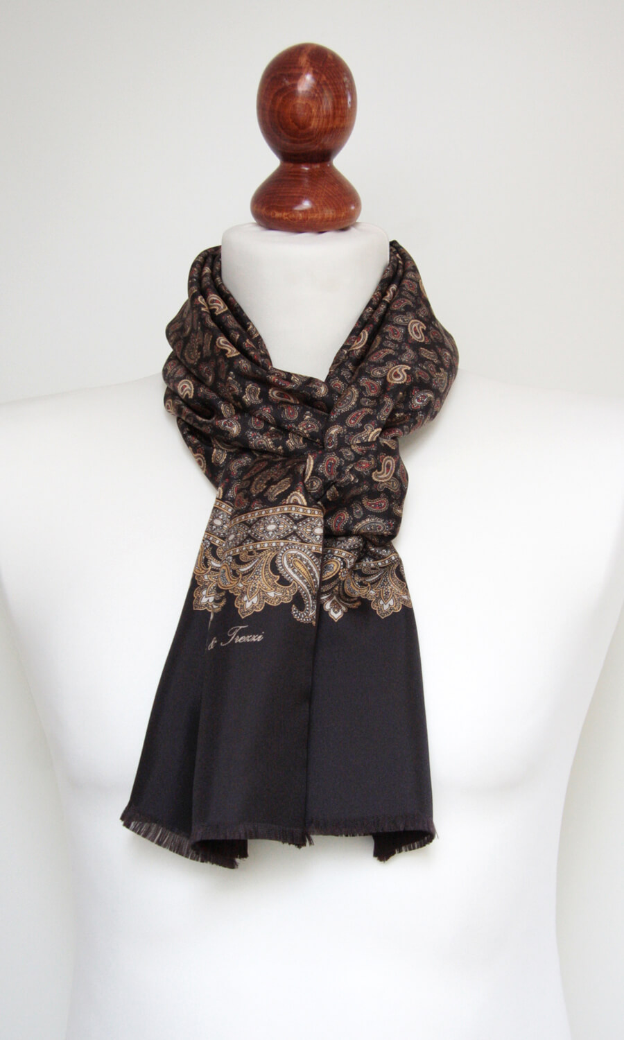 Seidenschal mit Paisleymuster