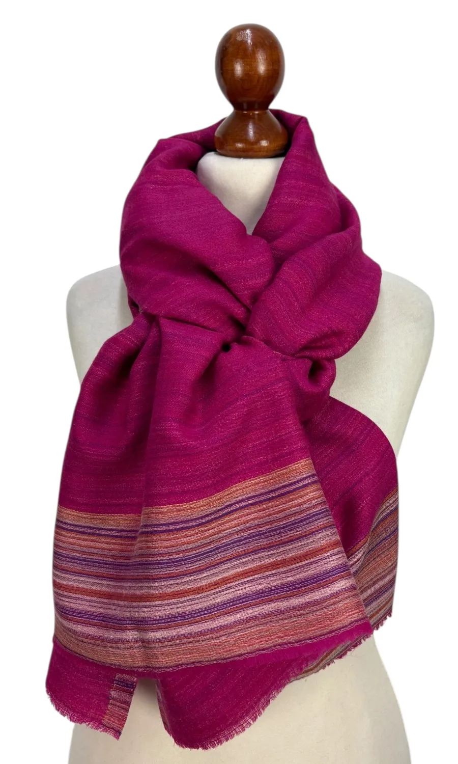 Mohini  - großer Schal aus feiner Wolle