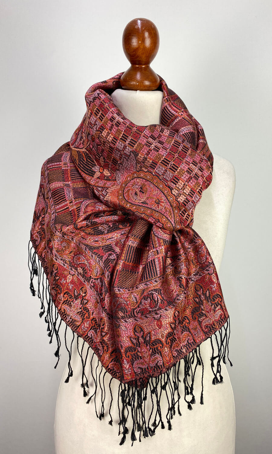 Mohini - großer Seidenschal  mit einzigartigem Muster  