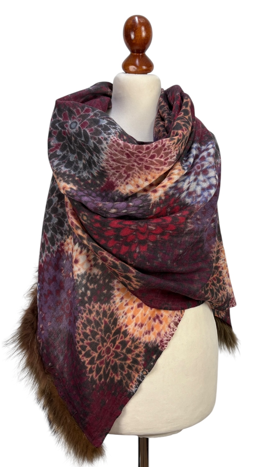 Mohini - großer Kaschmirschal mit Pelzfransen