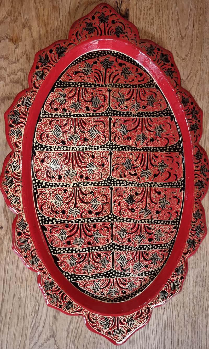 handbemaltes Tablett aus Platanenholzmaché oval 