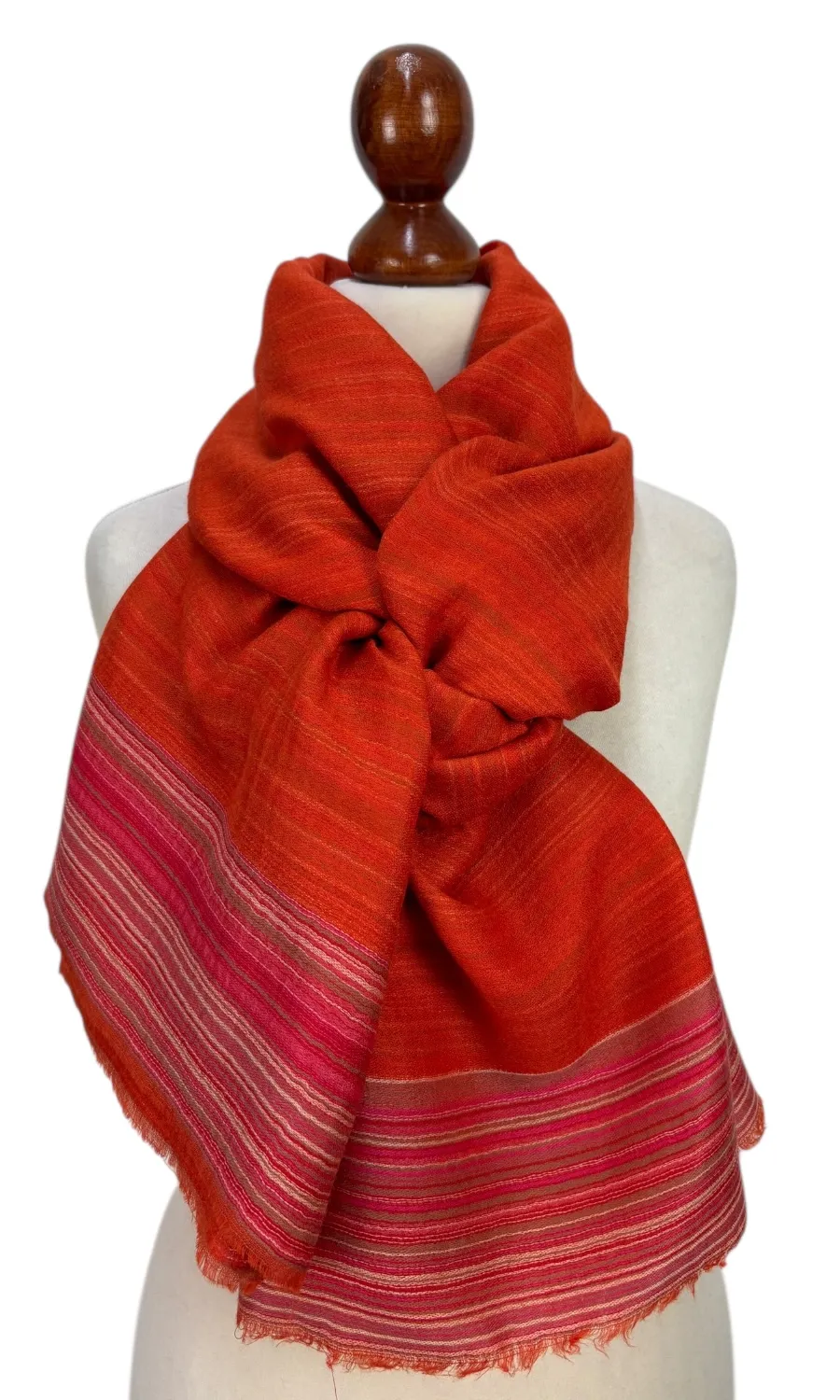 Mohini  - großer Schal aus feiner Wolle 