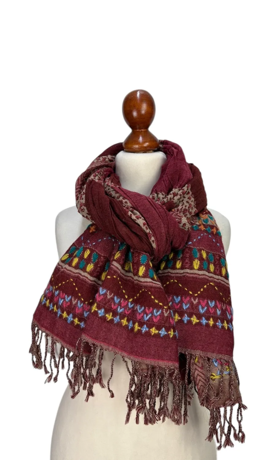 Mohini - großer bestickter Merinoschal 