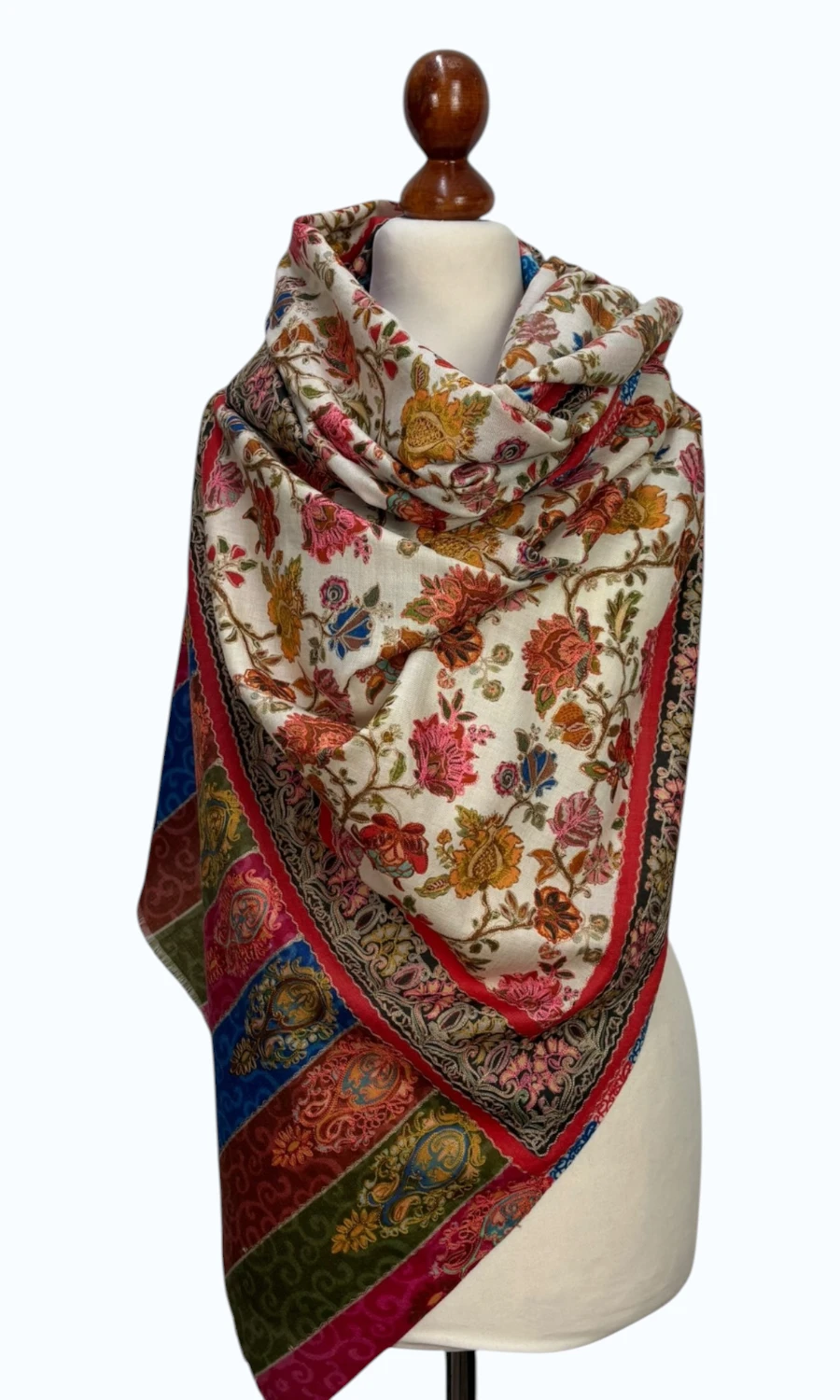 Mohini - großer Schal in edlem Materialmix 