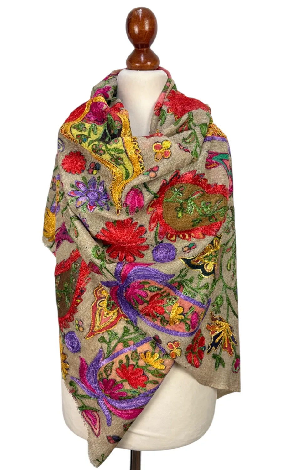 Mohini - großer bestickter Merinoschal 
