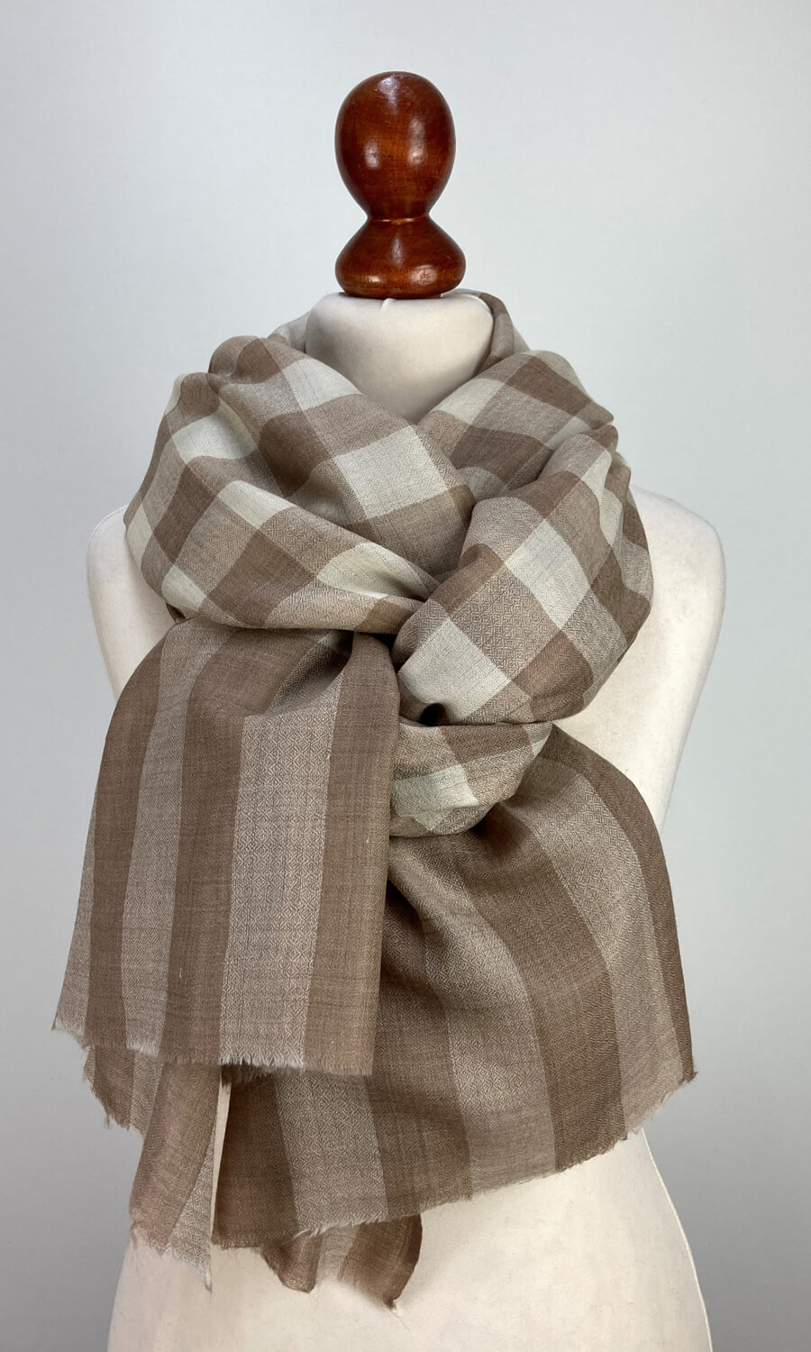 Fine Karo - eleganter Schal aus Kaschmirwolle