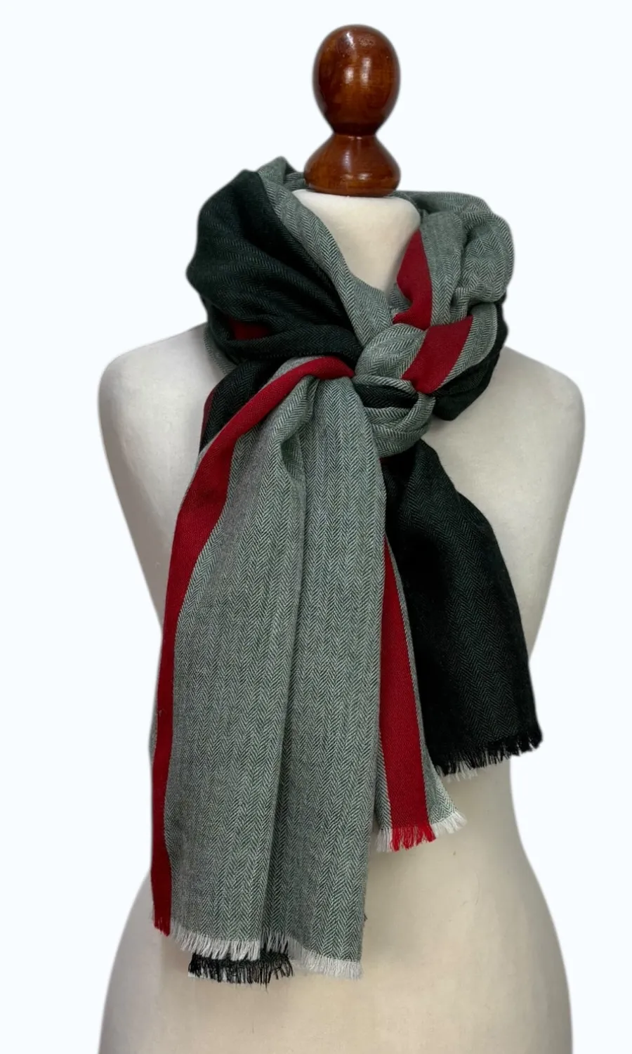 Mohini - großer Schal aus feiner Wolle