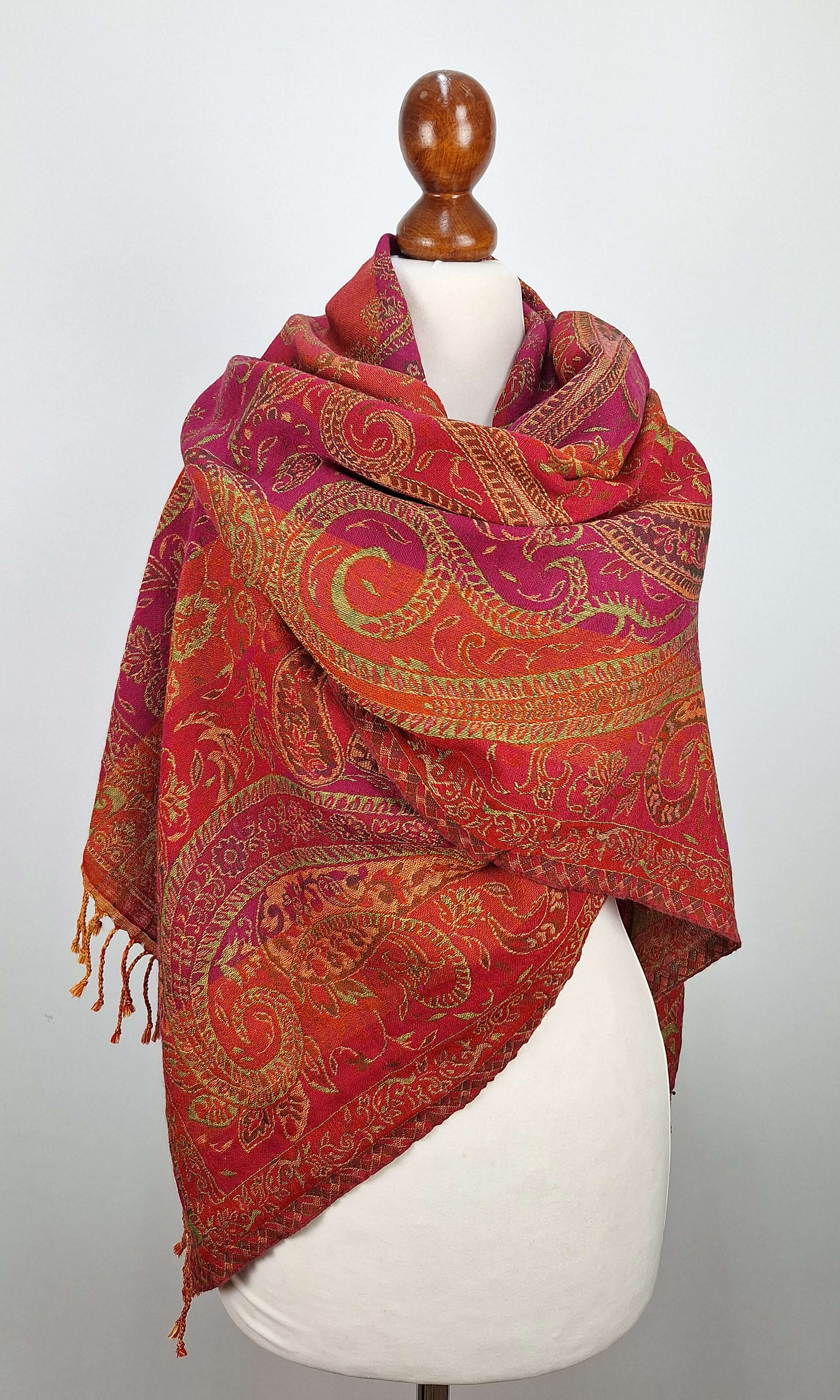 großer eleganter Jamawar Schal  aus Merinowolle