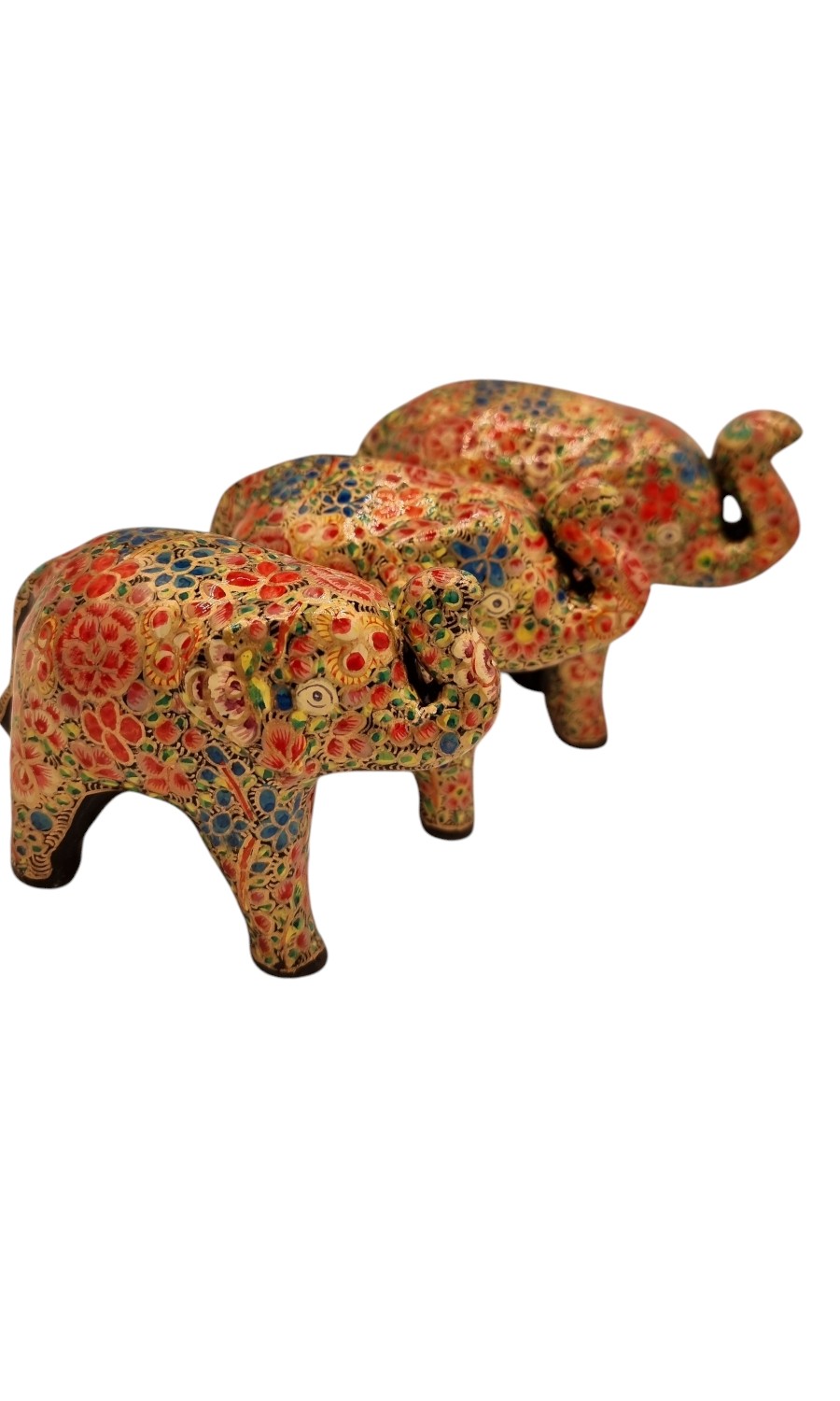 handbemalter Elefant aus Papiermaché 