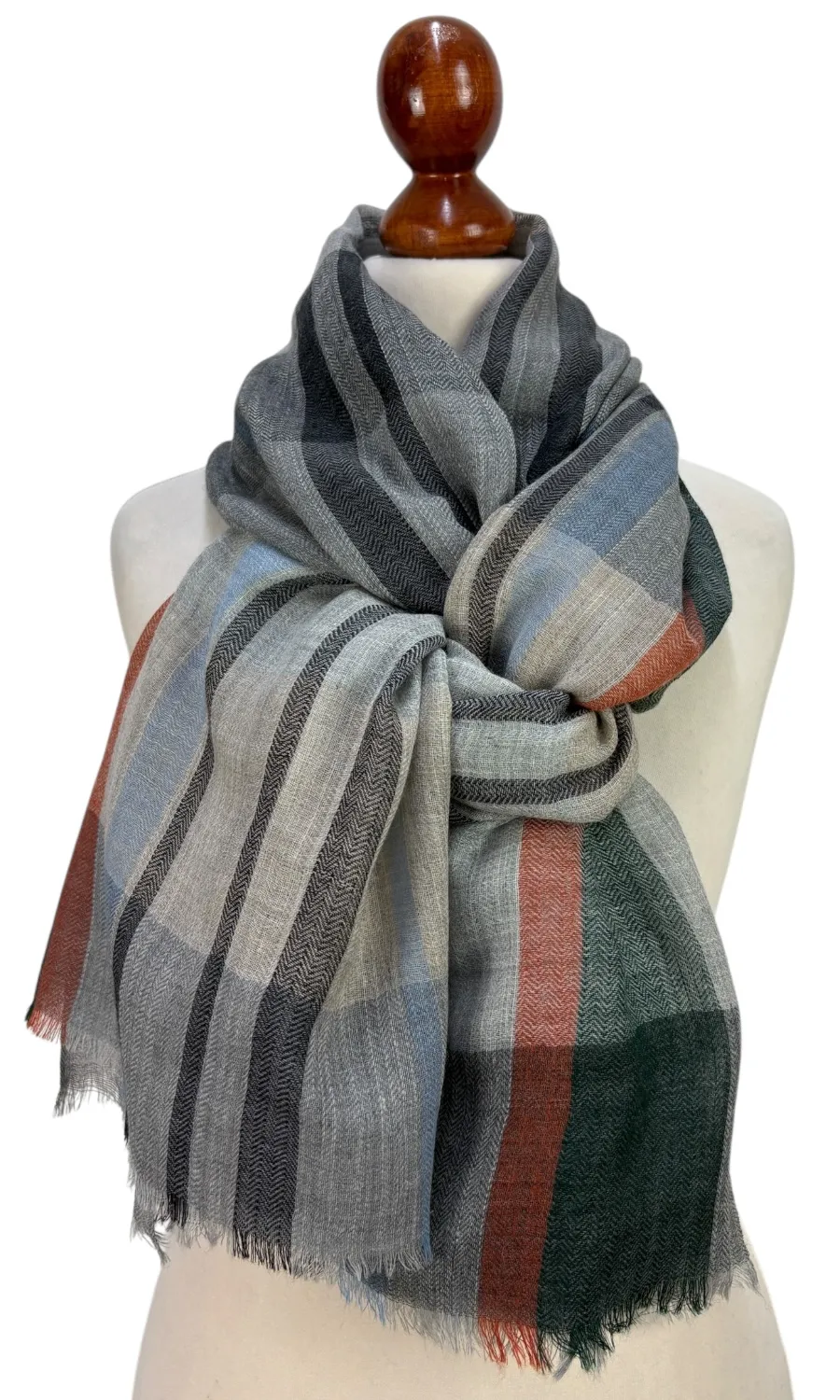 Mohini - großer Schal aus feiner Wolle