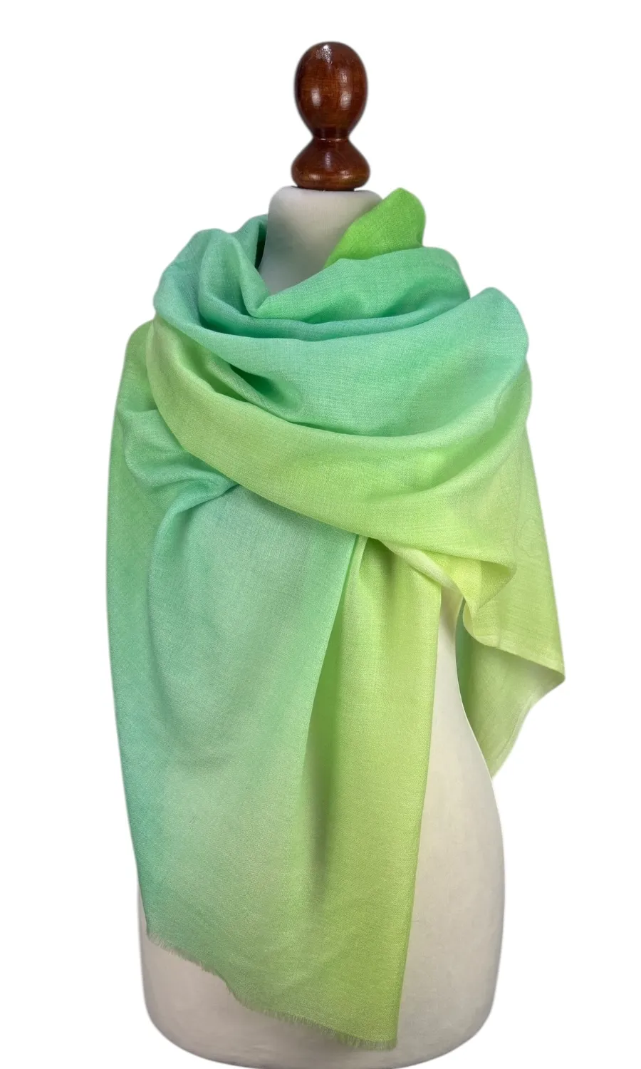 Mohini   - großer Schal in edlem Materialmix Mohini   - großer Schal in edlem Materialmix