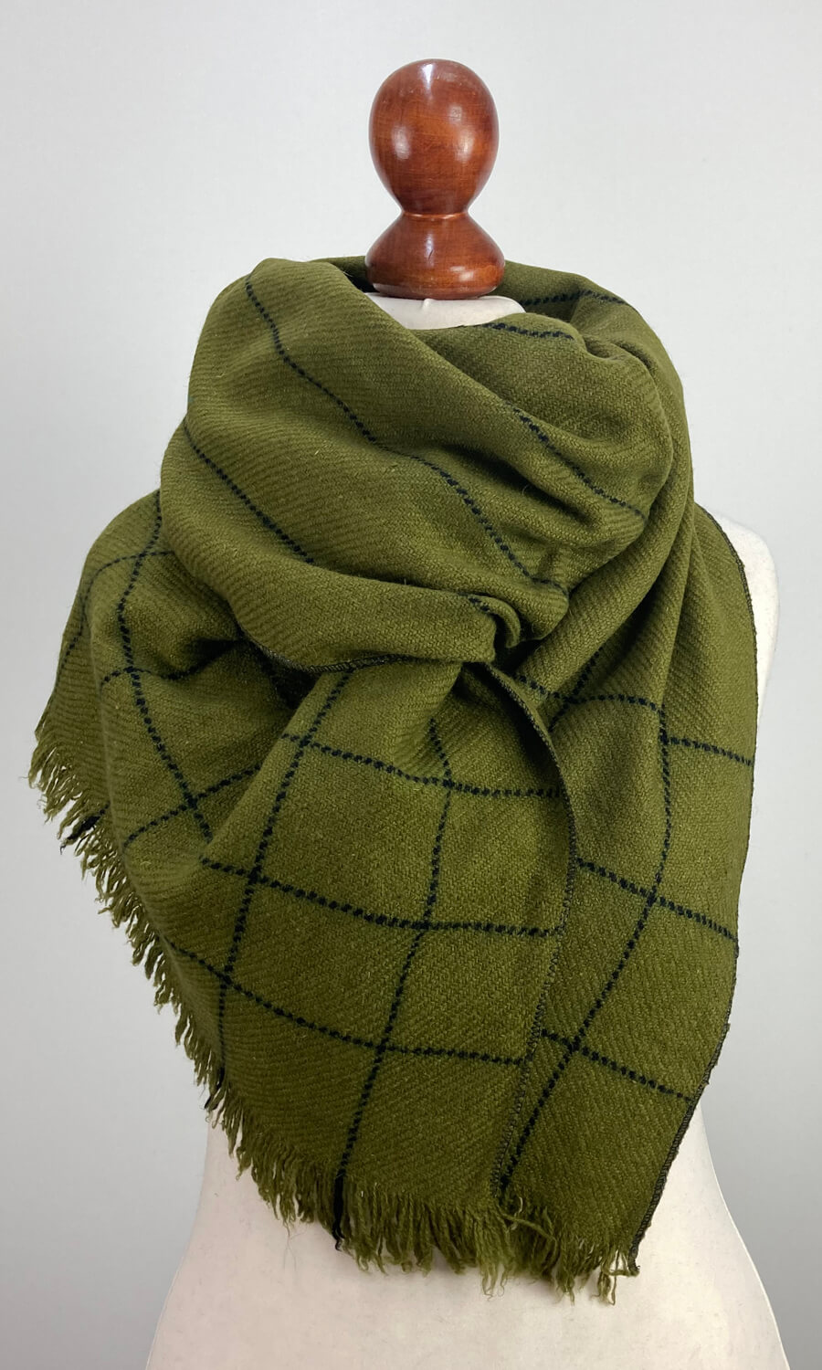 Mohini - großer handgewebter Schal aus Pashminawolle Mohini - großer handgewebter Schal aus Pashminawolle