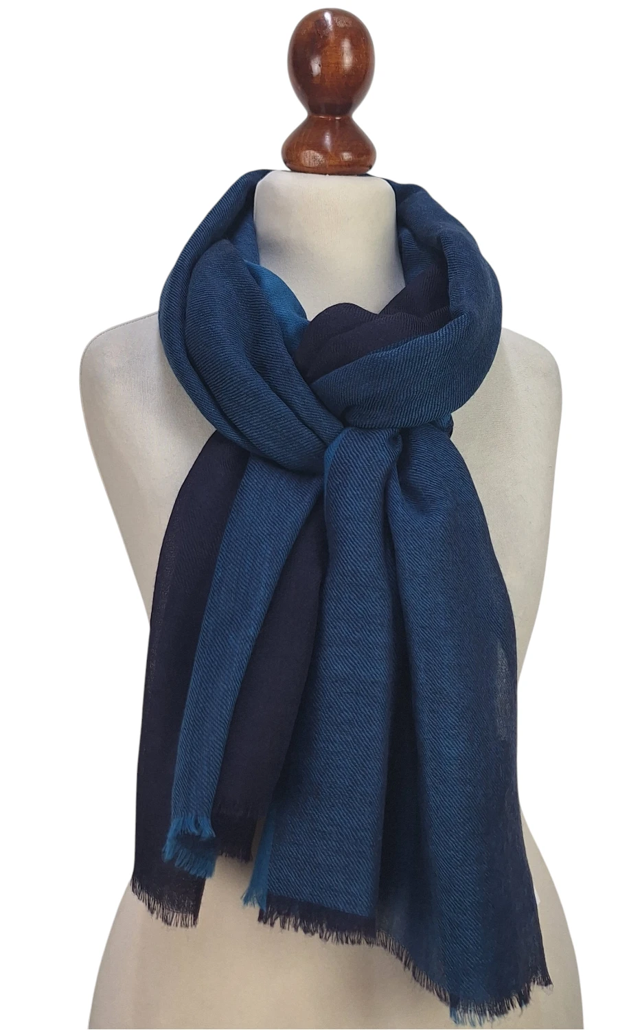 Mohini - großer Schal aus feiner Wolle 