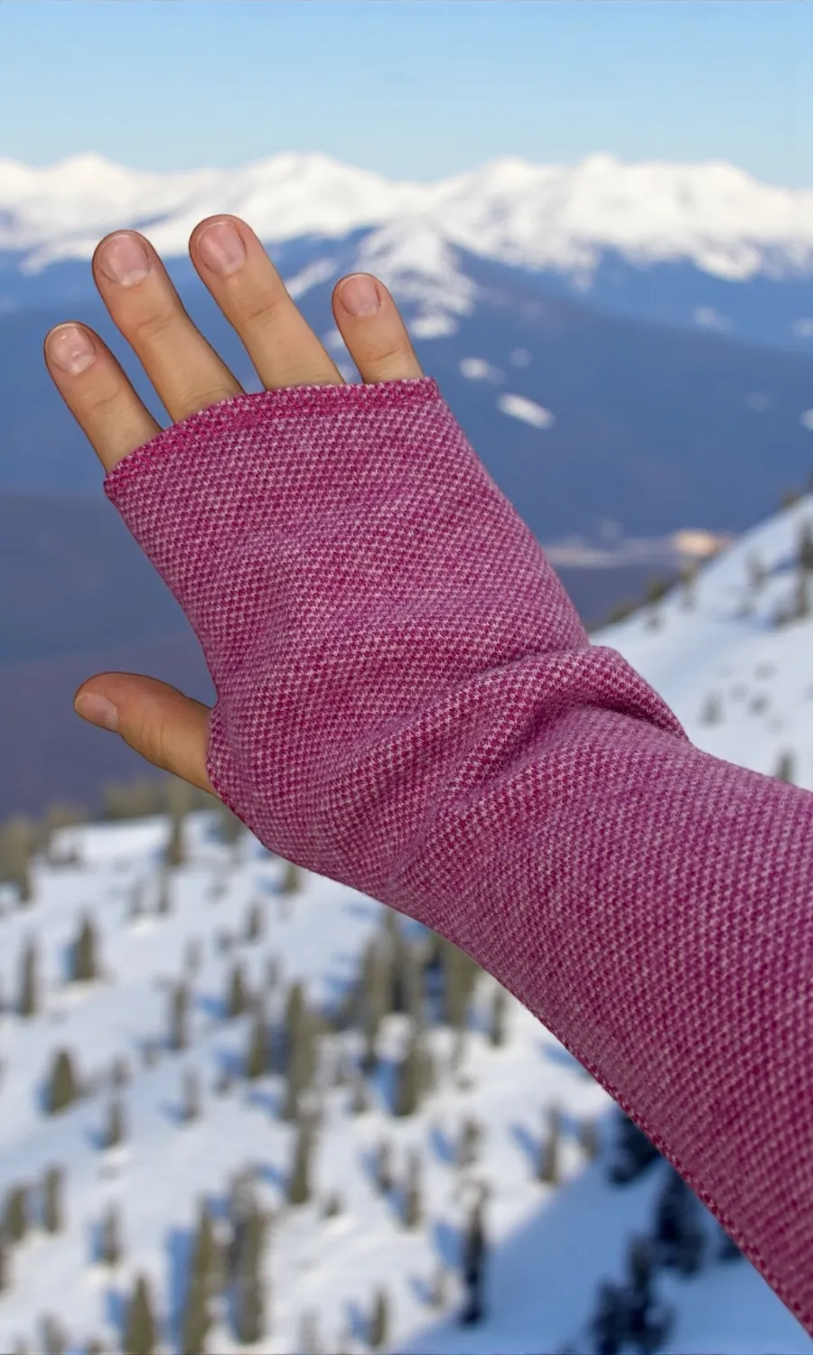 Mohini - handgefertigte Stulpen aus Lambswool -Jersey 