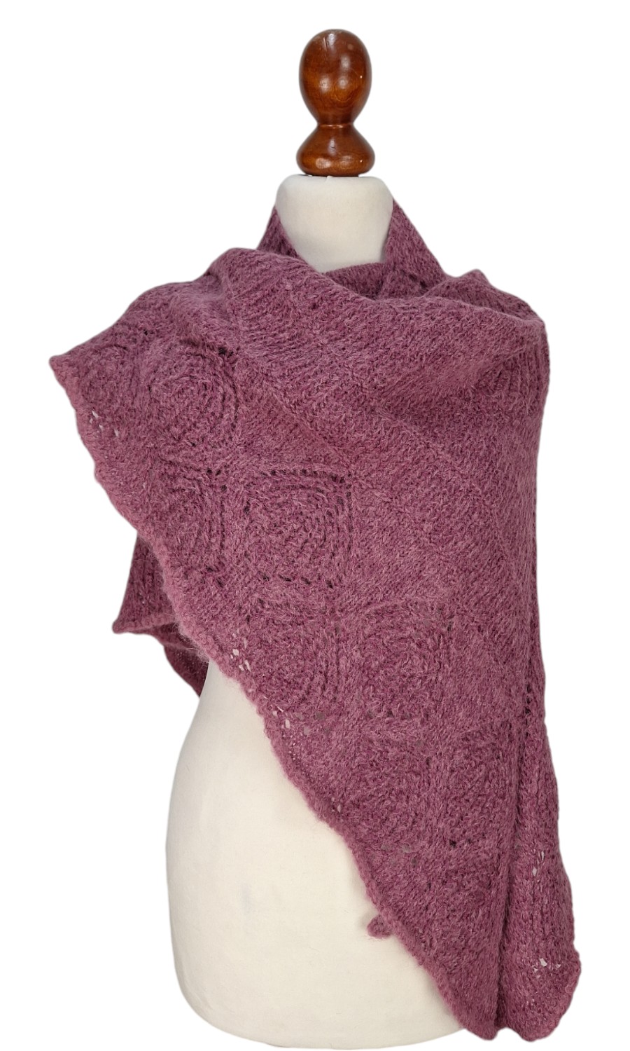 handgestrickter Schal aus feiner Merinowolle 
