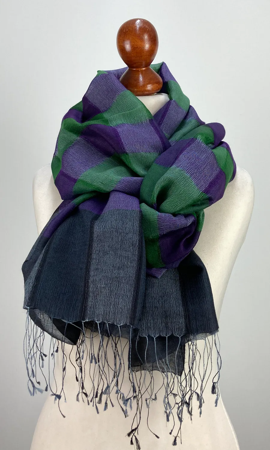 Mohini - großer Schal aus Seide