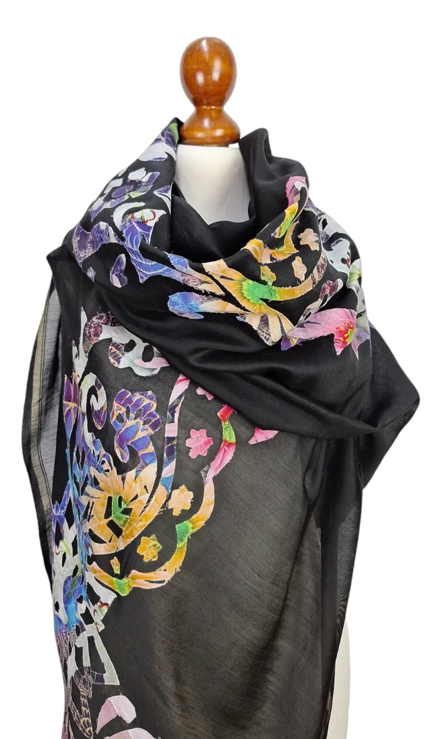 Mohini - großer Seidenschal mit Baumwoll-Design