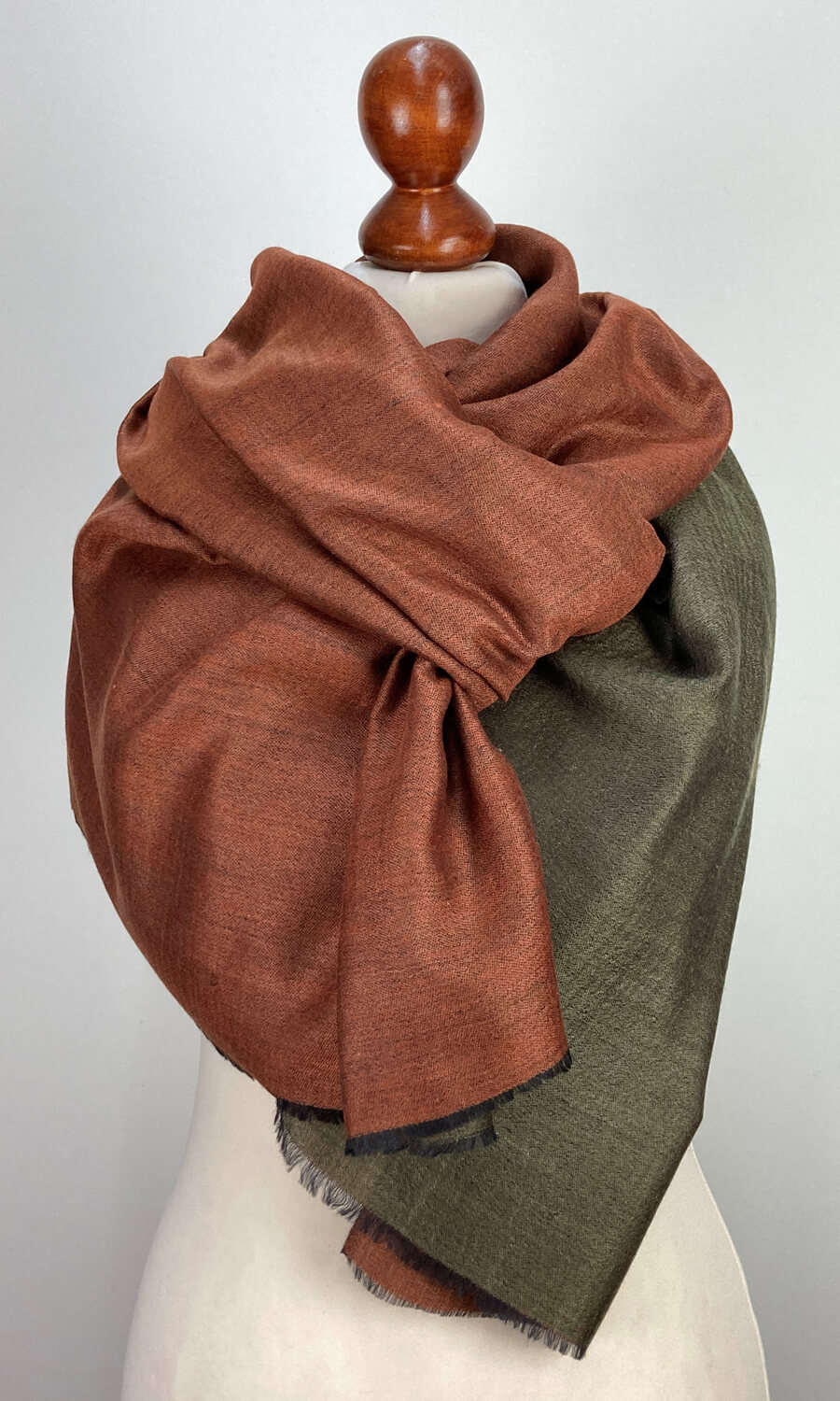 Großer zweifarbiger Kaschmirschal - Mohini - Elegante Damen Stola