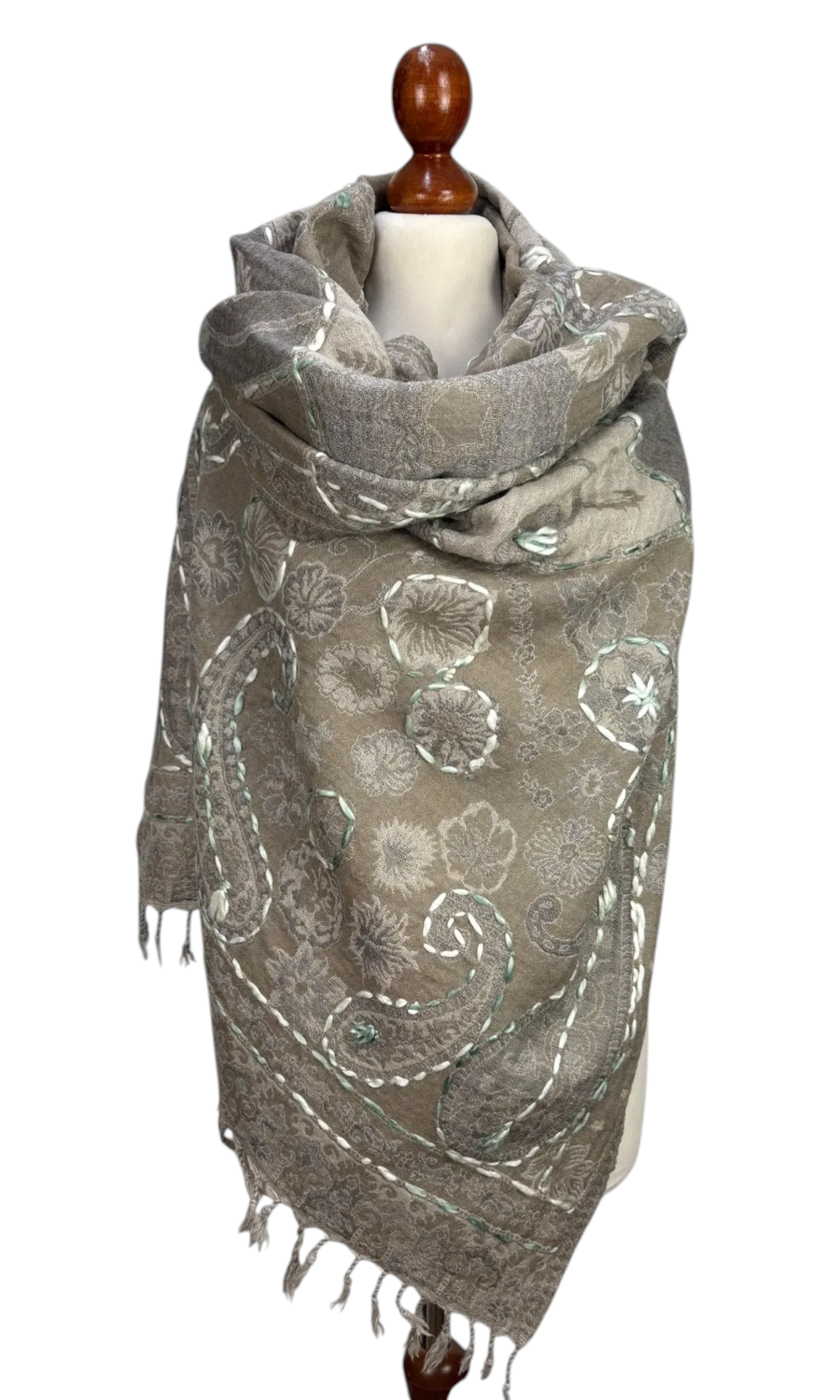 Mohini - großer bestickter Merinoschal
