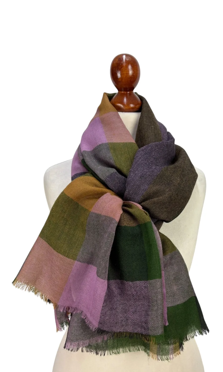 Mohini - großer Schal aus feiner Wolle